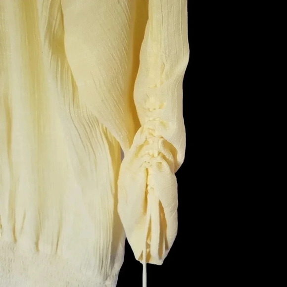 -IZ Byer women blouse size L yellow color - Picture 7 of 10